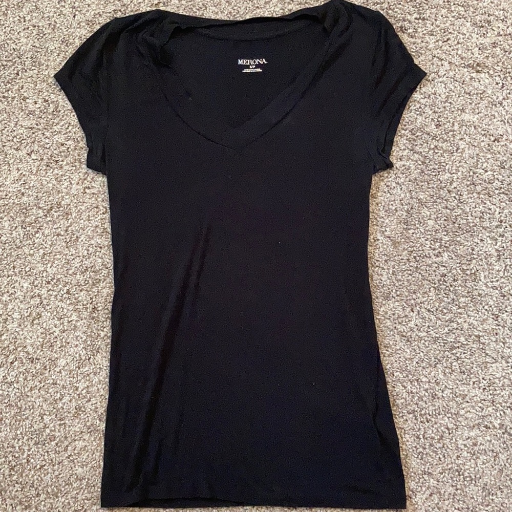 Black Vneck